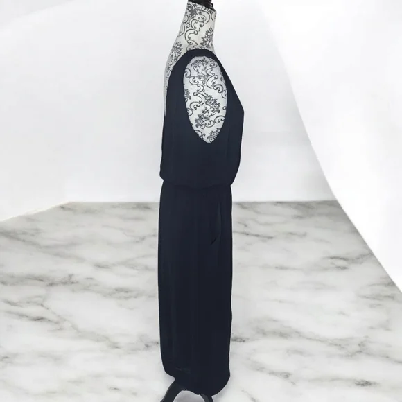 ARITZIA BABATON Maximillian Sleeveless  Jumpsuit - Medium - Picture 3 of 9